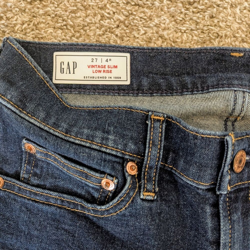 GAP Women's Vintage Slim Low Rise Jean Size 27 | 4R - Picture 3 of 5